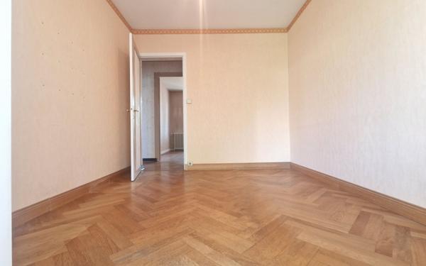 Appartement à vendre    4 pièces •  La Rochelle