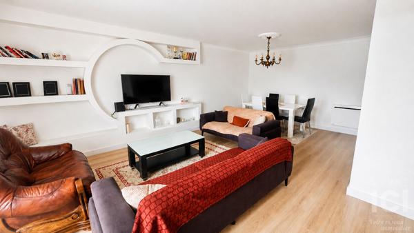 Maison Sautron de plain pied 6 pièce(s) 131 m2