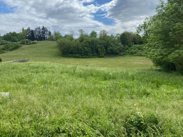 Vente Terrain 740 m2 à Crémieu