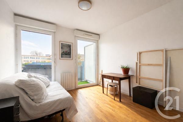 Appartement T4 à vendre  4 pièces - 84,21 m2 LA PLAINE ST DENIS - 93