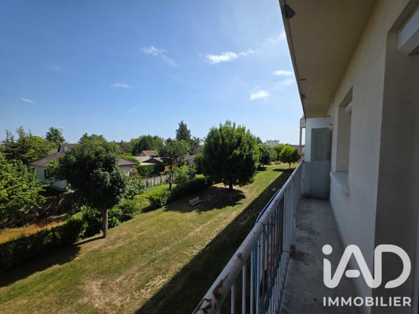 Appartement à vendre 5 pièces 63 m² La Chapelle-Saint-Luc