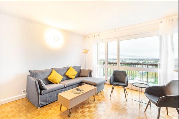 Magnifique appartement de 5 pièces en dernier étage à Fontenay aux Roses