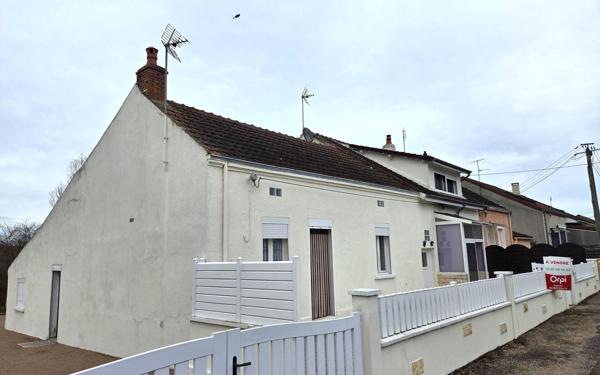 Maison à vendre    5 pièces • 90 m2 Montceau-les-Mines