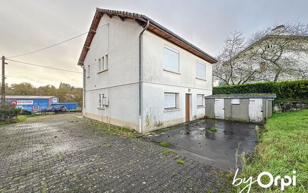 Maison à vendre    4 pièces •  Saint-Éloy-les-Mines