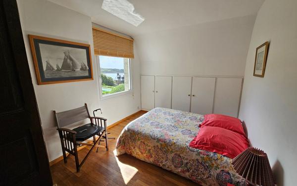 Maison à vendre    8 pièces • 211 m2 Trébeurden