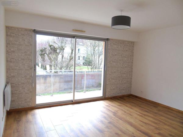 Appartement à louer à Avallon dans l'Yonne (89200), ref : 89099/140206   
Centre ville