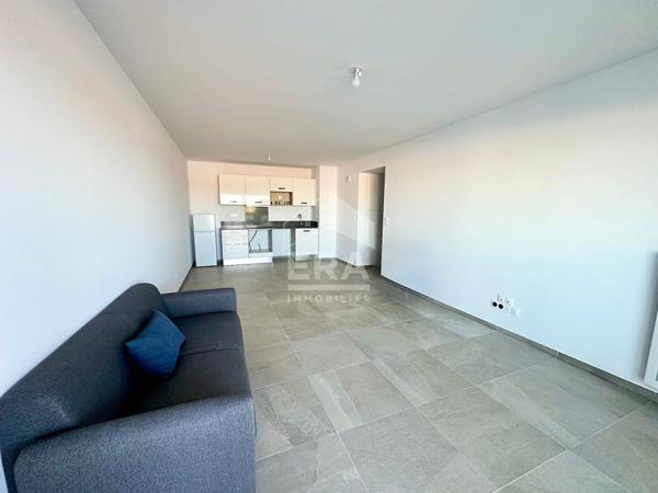 À vendre : Appartement neuf de 3 pièces avec vue sur le port à Canet-en-Roussillon