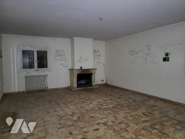 Il s'agit d'un appel d'offre sous pli cacheté organisé par l'ETAT.