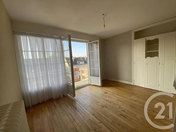 Appartement F4 à vendre  4 pièces - 108,99 m 2   LISIEUX  - 14
