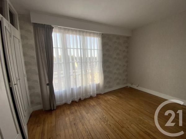 Appartement F4 à vendre  4 pièces - 108,99 m 2   LISIEUX  - 14