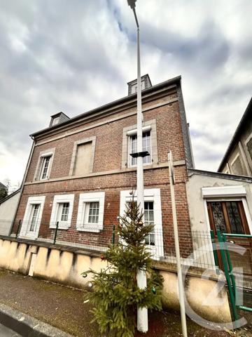 Appartement F4 à vendre  4 pièces - 108,99 m 2   LISIEUX  - 14