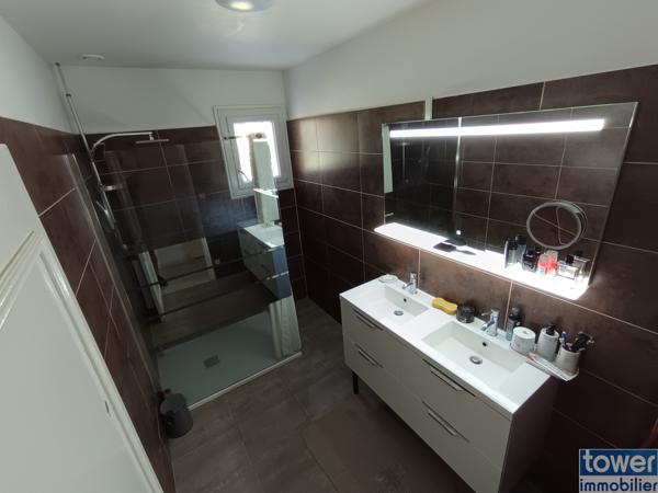 Maison
                                                                                                                                                                                                                                                                                                                        4 pièce(s)                                                                                                                                                                                                          3 chambre(s)                                                                                                                                                                                                          97  m²