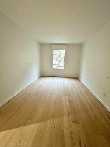 BUREAUX à VENDRE de 158 m²