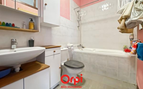 Maison à vendre    7 pièces • 138 m2 Montluçon