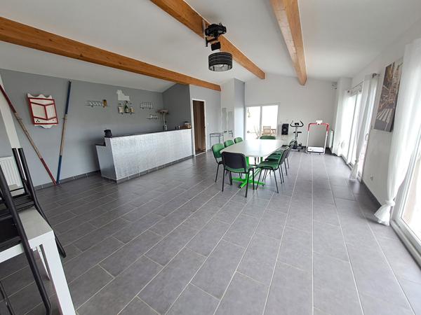 Maison Saint Martin De Cornas 5 pièces 190 m2