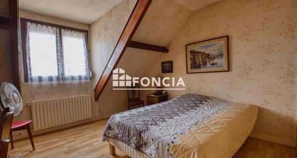 À vendre Maison 5 pièces 111 m² - Buchelay 78200
