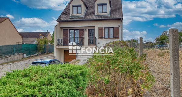 À vendre Maison 5 pièces 111 m² - Buchelay 78200