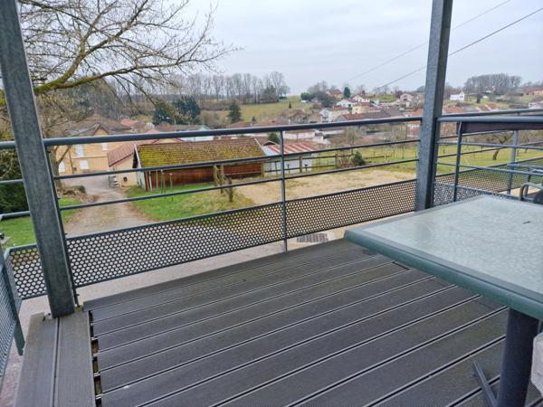 Dpt Vosges (88), BAINS-LES-BAINS - Immeuble 9 appartements T2 avec balcon / Terrain de 1000 m² environ
