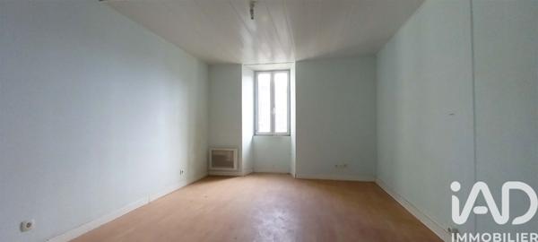 Immeuble à vendre 344 m² Mauzé-sur-le-Mignon