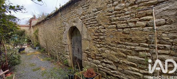 Immeuble à vendre 344 m² Mauzé-sur-le-Mignon