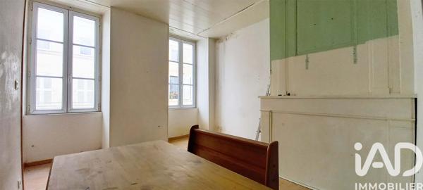 Immeuble à vendre 344 m² Mauzé-sur-le-Mignon