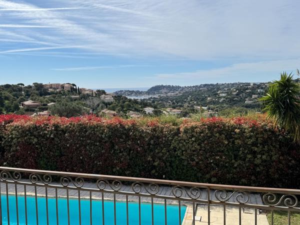 Maison à vendre  6 pièces - 133 m2 CAVALAIRE SUR MER - 83