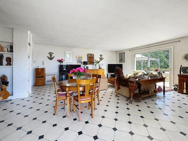 Maison à vendre  6 pièces - 133 m2 CAVALAIRE SUR MER - 83