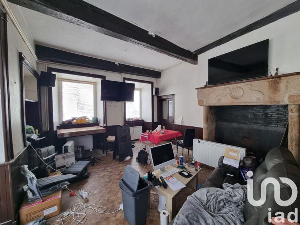 Maison de village 5 pièces de 90 m² à Magnac-Bourg (87380)