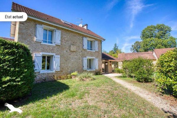 Maison à vendre |  Montignac |  7 pièces | 218 m²