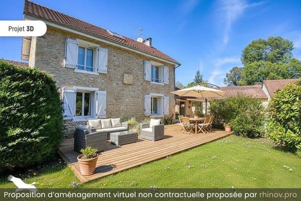 Maison à vendre |  Montignac |  7 pièces | 218 m²