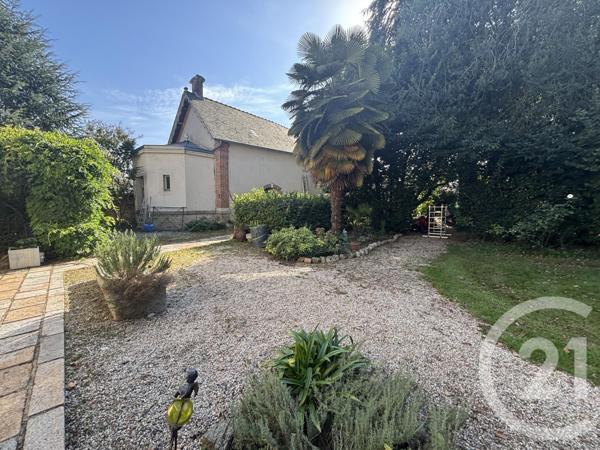 Maison à vendre  8 pièces - 347,44 m2 COSSE LE VIVIEN - 53