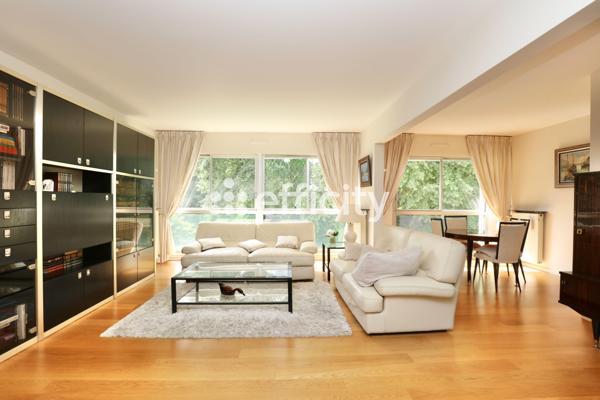 Appartement
         4 pièces
        - 104 m² Exclusivité 320 000 € *