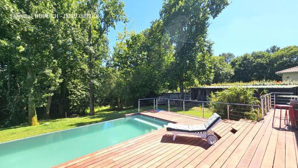 SUPERBE VILLA D'ARCHITECTE