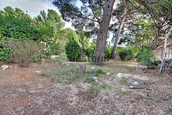 Terrain plat 500 m² Avenue de Marseille Vitrolles