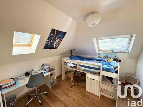 Maison traditionnelle 7 pièces de 205 m² à Béduer (46100)