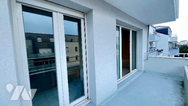 NANTES ROND POINT DE PARIS/ROUTE DE SAINT JOSEPH - A vendre grand T2