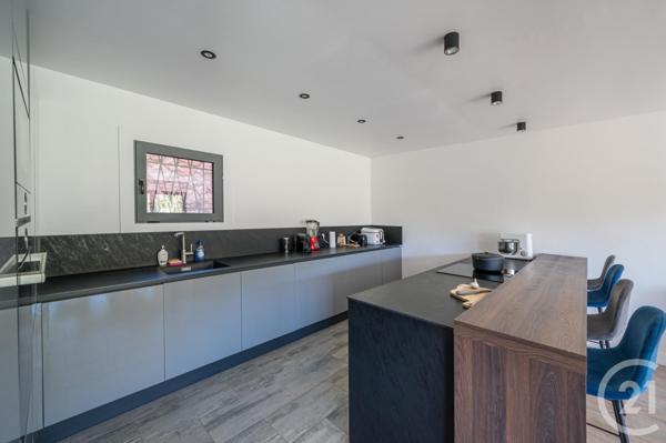 Maison à vendre  5 pièces - 151 m2 EZE - 06