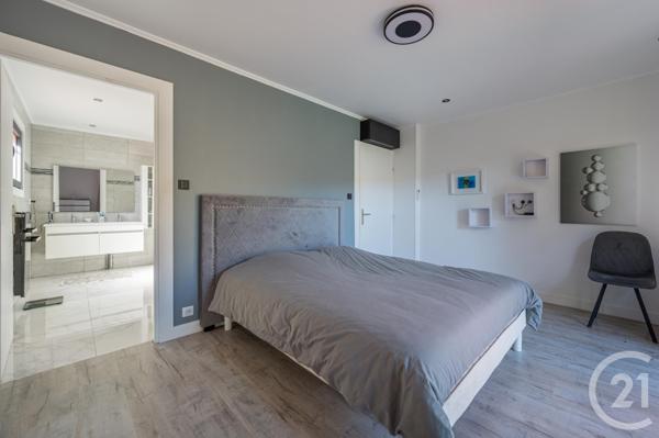 Maison à vendre  5 pièces - 151 m2 EZE - 06