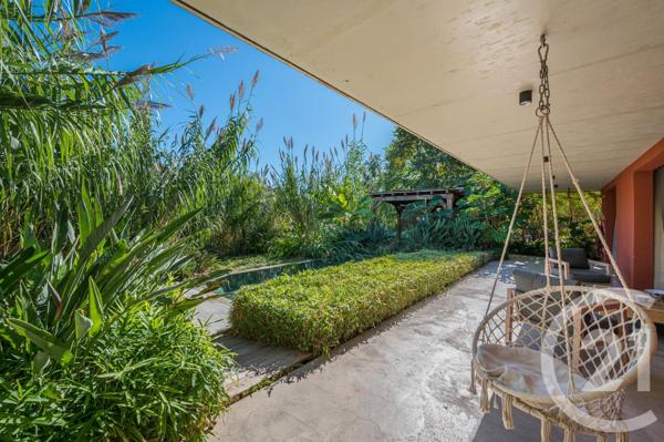 Maison à vendre  5 pièces - 151 m2 EZE - 06