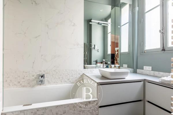 Neuilly-sur-Seine, Appartement 3 Chambres -  107 m² à vendre
