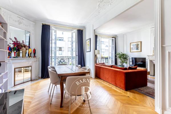 Neuilly-sur-Seine, Appartement 3 Chambres -  107 m² à vendre