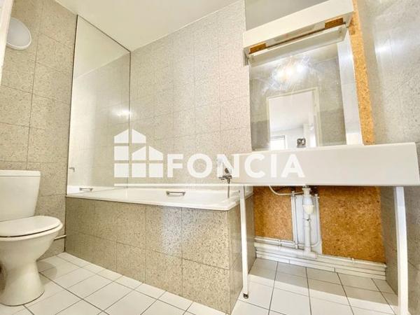 Location Appartement 5 pièces 172.9 m² - 5 RUE DU PORT SAINT MARCEL Metz 57000