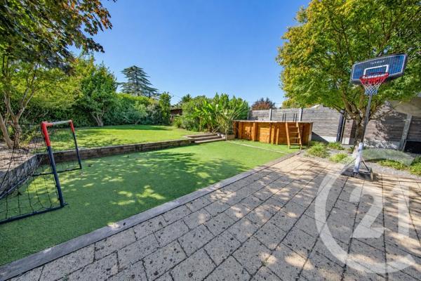 Maison à vendre  6 pièces - 113,06 m 2   LE HAILLAN  - 33
