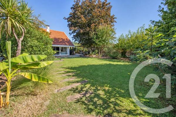 Maison à vendre  6 pièces - 113,06 m 2   LE HAILLAN  - 33