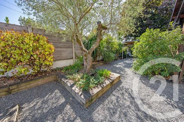 Maison à vendre  6 pièces - 113,06 m 2   LE HAILLAN  - 33