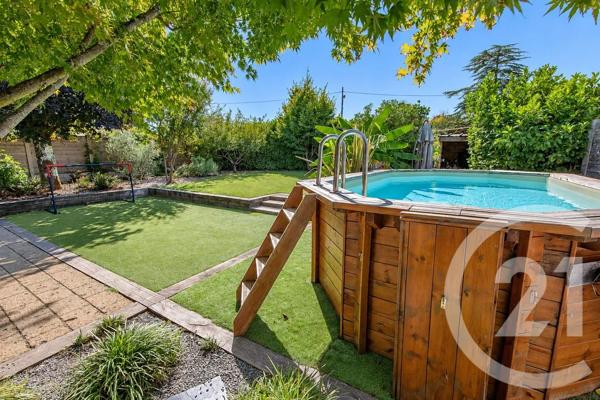 Maison à vendre  6 pièces - 113,06 m 2   LE HAILLAN  - 33