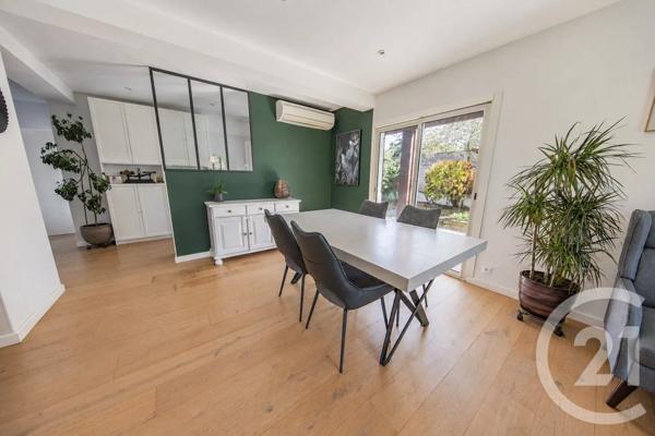 Maison à vendre  6 pièces - 113,06 m 2   LE HAILLAN  - 33