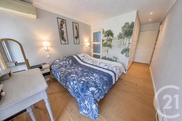 Maison à vendre  6 pièces - 113,06 m 2   LE HAILLAN  - 33