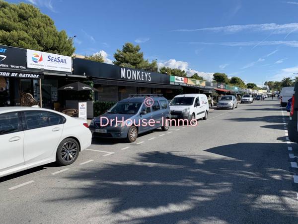 Commerce à vendre de 180 m²