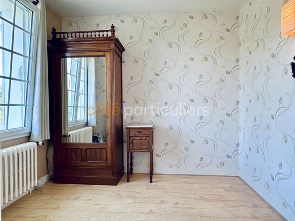 Vente
                Maison90 m² - 5 Pièces -
                    PORT BAIL SUR MER (50580)